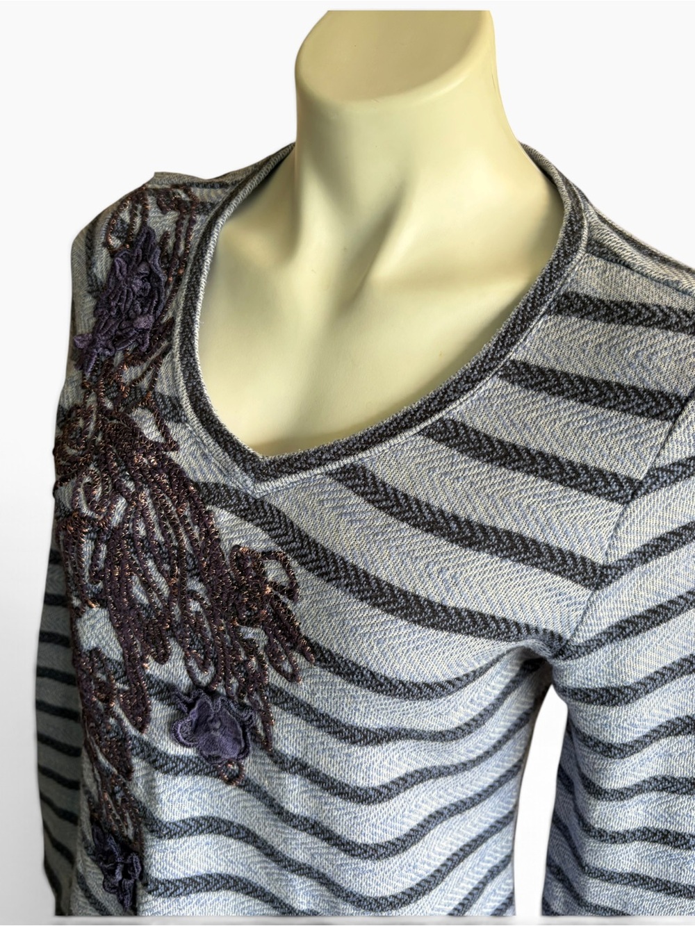 Soft Surroundings Small Blue Stripe Floral Applique Embroidered Tunic Top